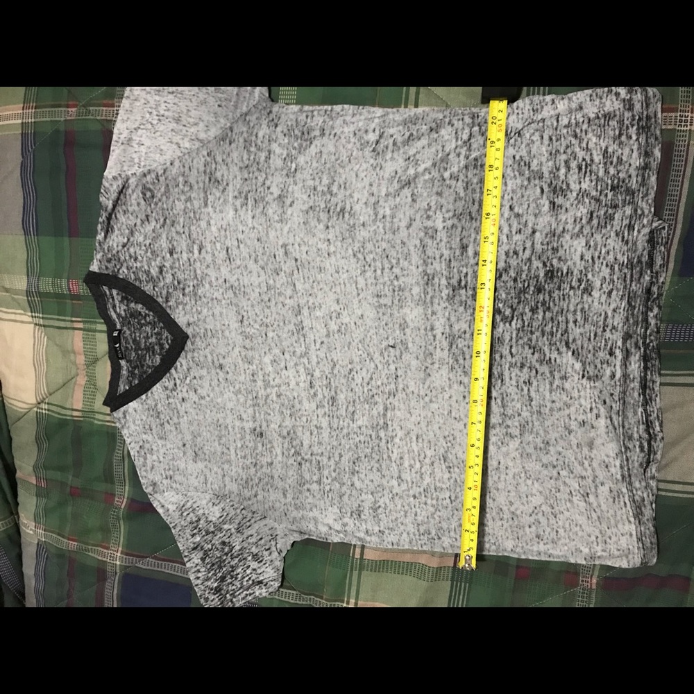 T-shirt bundle - Picture 3 of 7